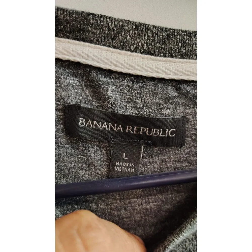 Banana Republic Men's Heather Grey Cotton Blend Crewneck Long Sleeve Top | Size